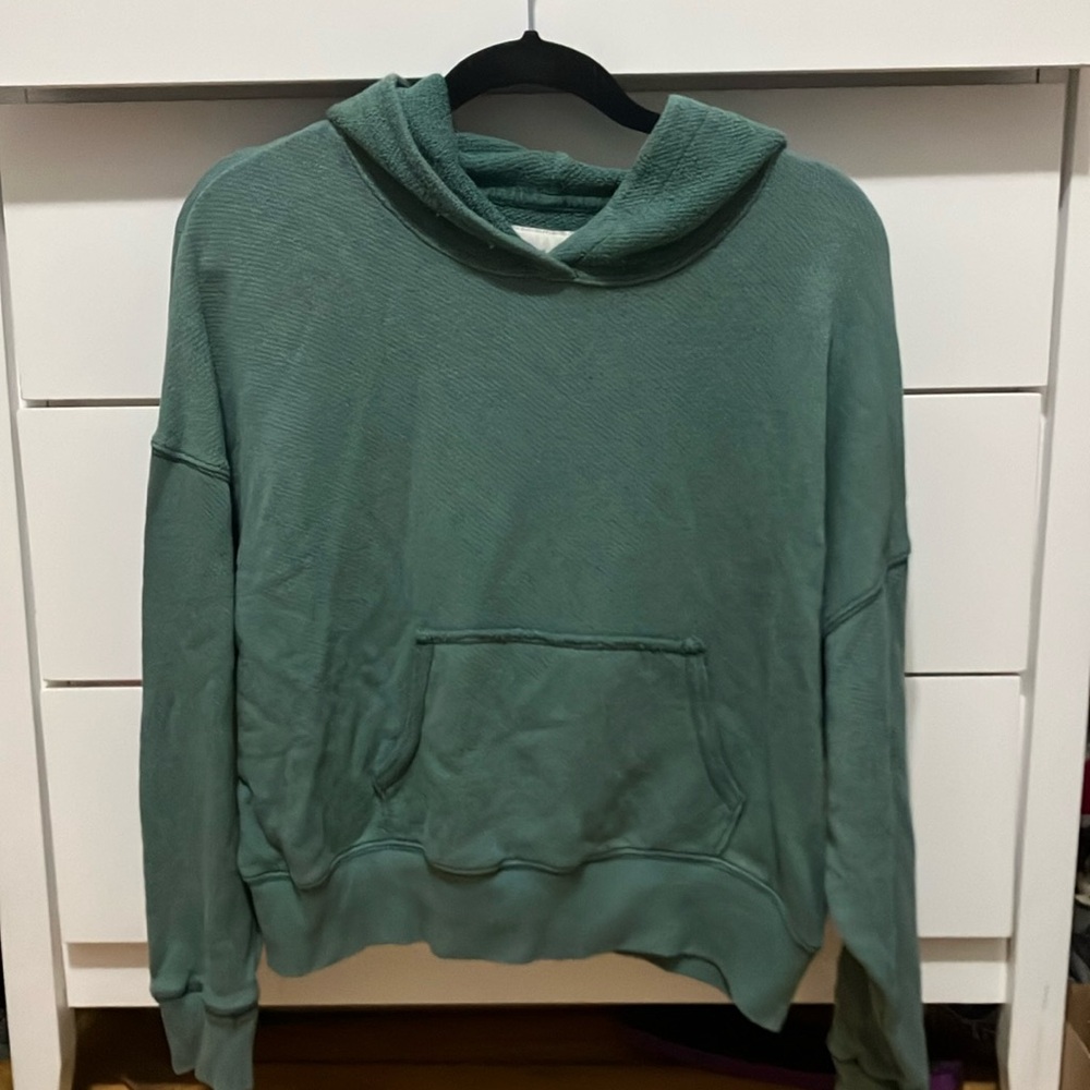 American Eagle Green/Blue Cropped Hoodie